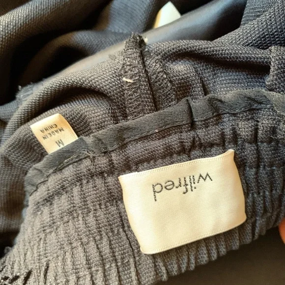 Aritzia Black Wide Leg Pants - Picture 2 of 9